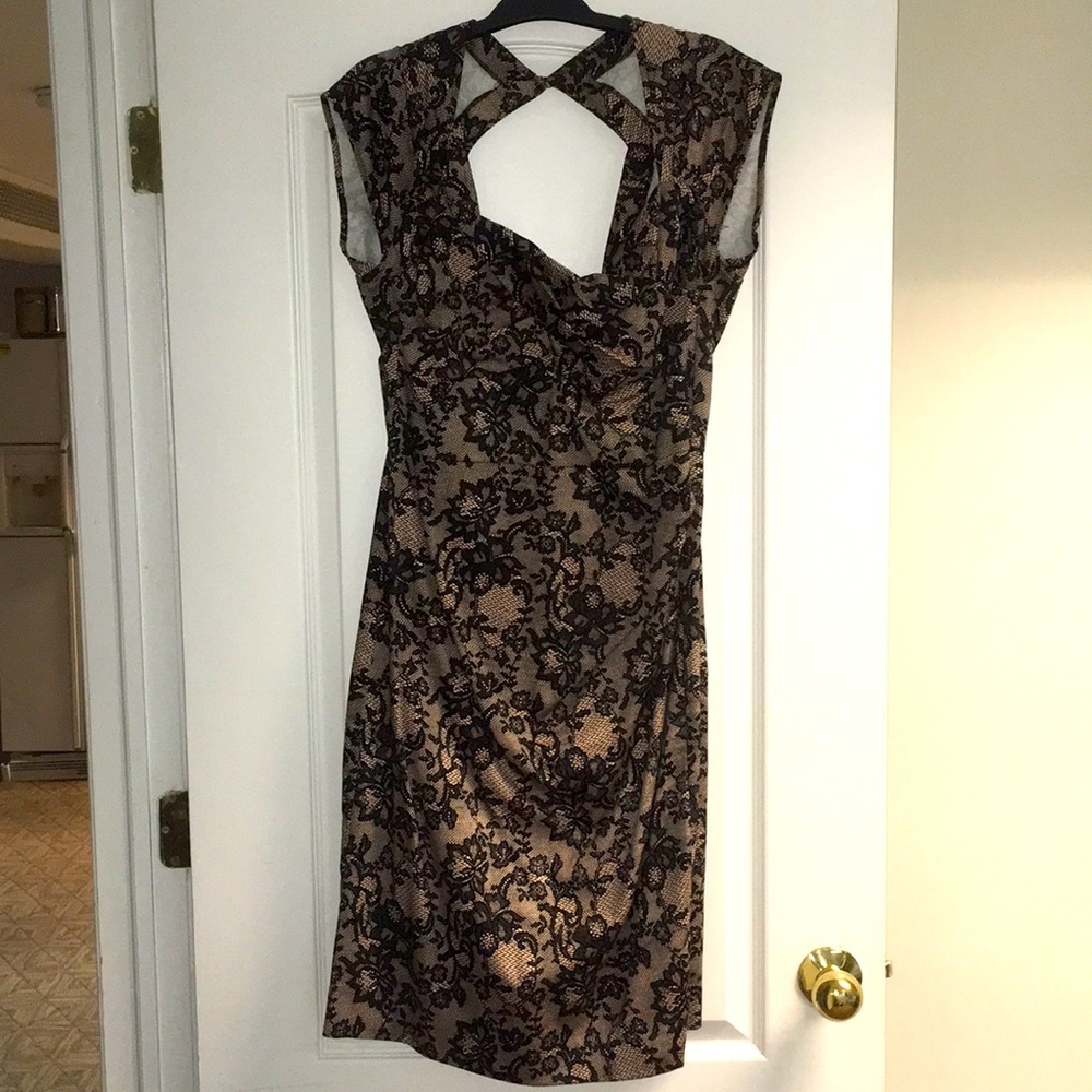 1950 style fitted dress